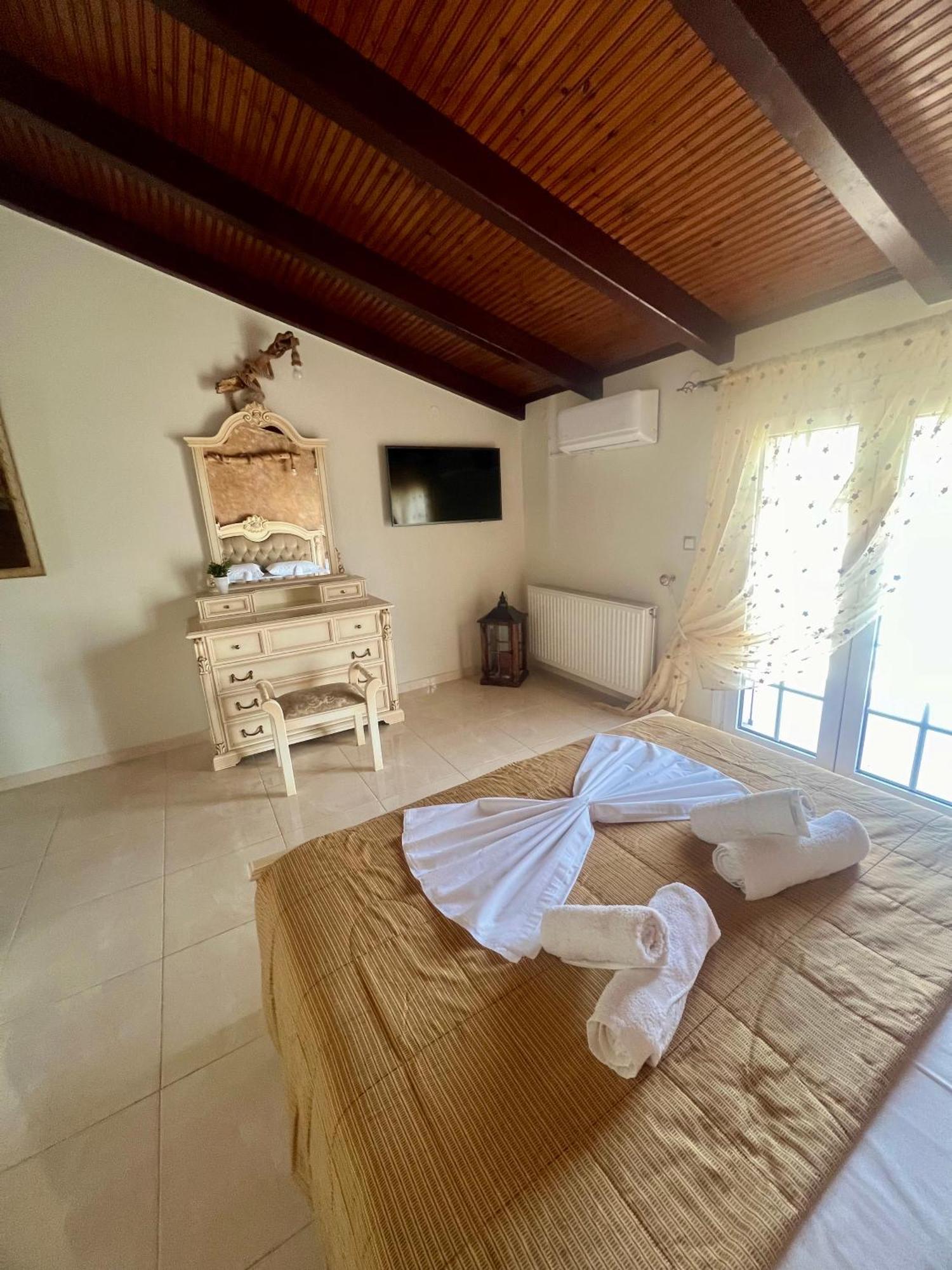 Liberis Loft Suite Argostoli  Exterior photo
